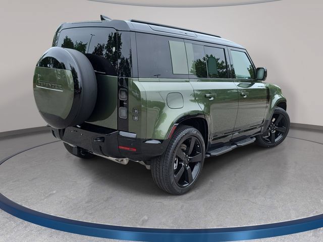 Certified 2026 Land Rover Defender 110 X-Dynamic SE AWD/4WD image 5