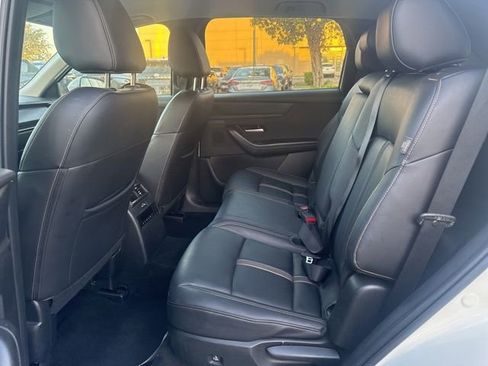 Used 2025 MAZDA CX-90 3.3 Turbo w/ Select Package image 5