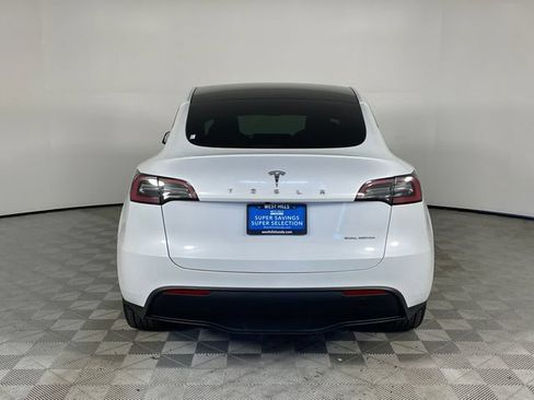 Used 2023 Tesla Model Y Long Range AWD/4WD image 14