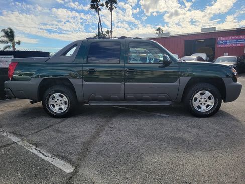 Used 2002 Chevrolet Avalanche 2WD image 7