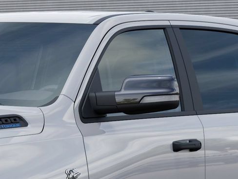 New 2026 RAM 1500 4x4 Crew Cab image 13