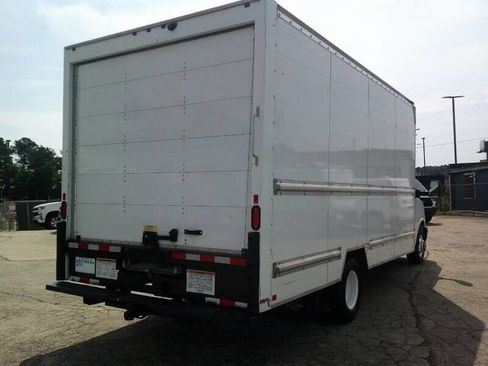 Used 2021 GMC Savana 3500 Extended w/ Power Convenience Package image 6