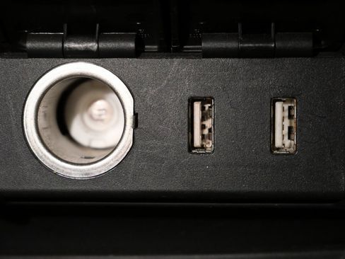 Used 2016 Honda Pilot Elite image 22