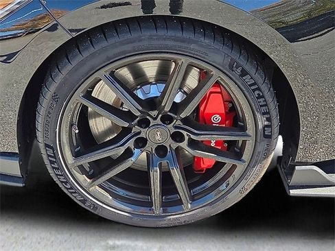 Used 2020 Ford Mustang Shelby GT500 w/ Technology Package image 9