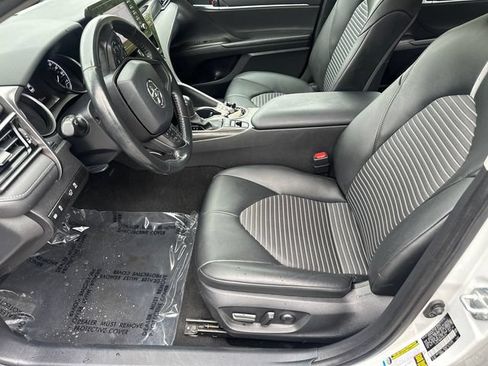 Used 2023 Toyota Camry SE AWD/4WD image 25