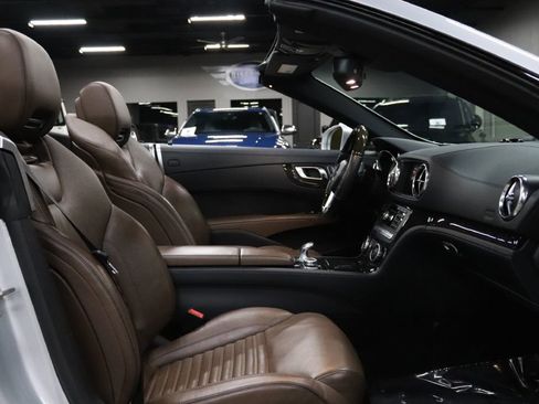 Used 2013 Mercedes-Benz SL 550 550 image 22