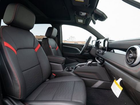 New 2025 Chevrolet Colorado Z71 w/ Technology Package image 12