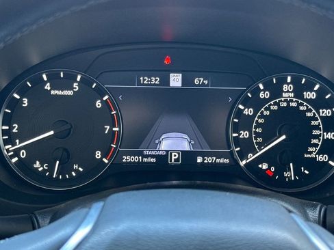 Used 2022 INFINITI QX50 Sensory image 25