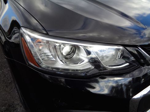 Used 2017 Chevrolet Sonic Premier image 29