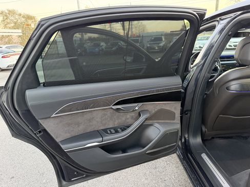 Used 2019 Audi A8 L 3.0T w/ Luxury Package image 39