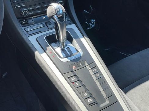 Used 2021 Porsche 718 Cayman GT4 RWD image 39