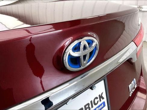 Used 2013 Toyota Avalon XLE Touring FWD image 32