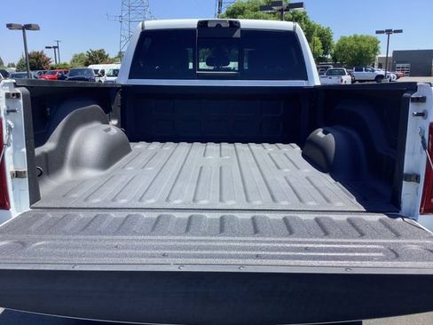 New 2026 RAM 2500 Laramie w/ Night Edition AWD/4WD image 34