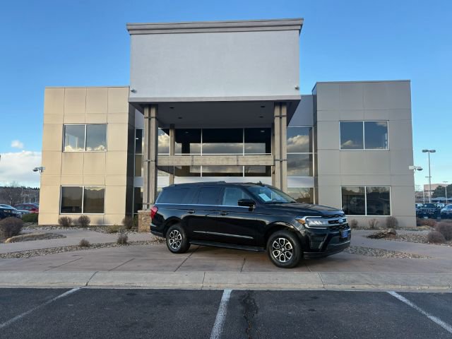 Used 2024 Ford Expedition Max XLT AWD/4WD image 1