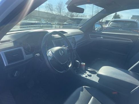 Used 2018 Volkswagen Atlas SE image 5