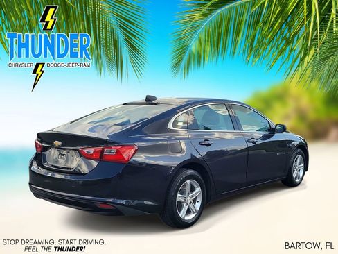 Used 2022 Chevrolet Malibu LS FWD image 4