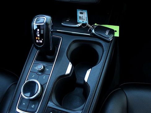 Used 2019 Cadillac XT4 Sport image 26