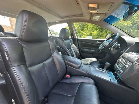 Used 2010 Nissan Maxima 3.5 SV w/ Sport Pkg FWD image 23