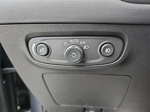 Certified 2022 Buick Encore GX Preferred w/ Sport Touring Package image 32