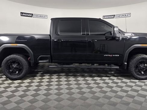 Used 2020 GMC Sierra 2500 AT4 w/ AT4 Premium Package image 7