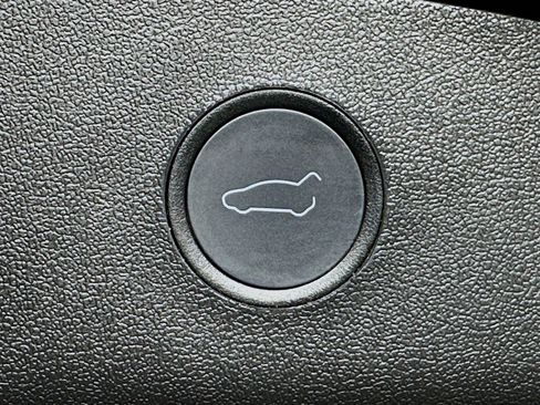 Used 2021 Tesla Model 3 Long Range image 26