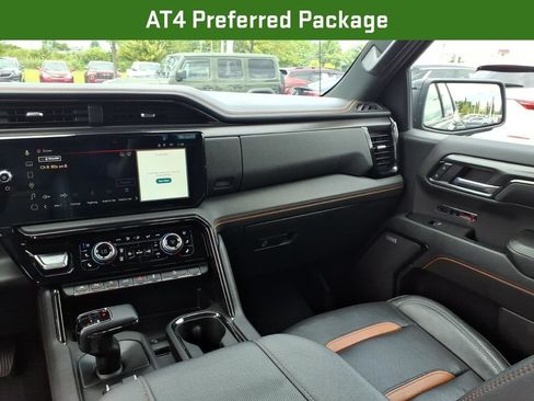 Certified 2024 GMC Sierra 1500 AT4 w/ Technology Package AWD/4WD image 21