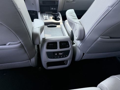 Used 2022 Honda Pilot Special Edition image 15