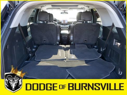 Used 2024 Ford Explorer XLT w/ Equipment Group 202A AWD/4WD image 12