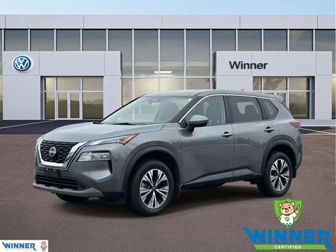 Used 2023 Nissan Rogue SV image 1