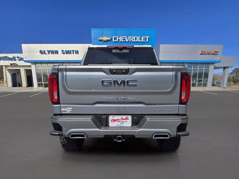 Used 2025 GMC Sierra 1500 Denali Ultimate AWD/4WD image 8