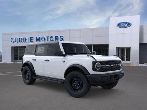 New 2026 Ford Bronco Outer Banks image 7