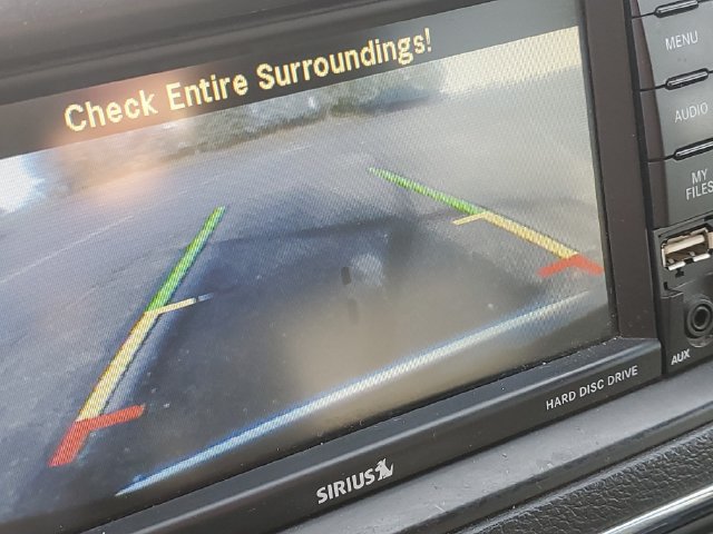 Used 2014 Chrysler Town & Country Touring FWD image 15