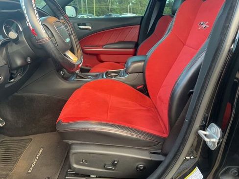 Used 2015 Dodge Charger R/T RWD image 7
