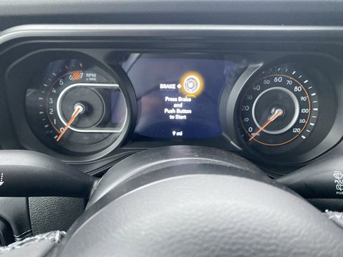 New 2026 Jeep Wrangler Rubicon w/ Technology Group image 27