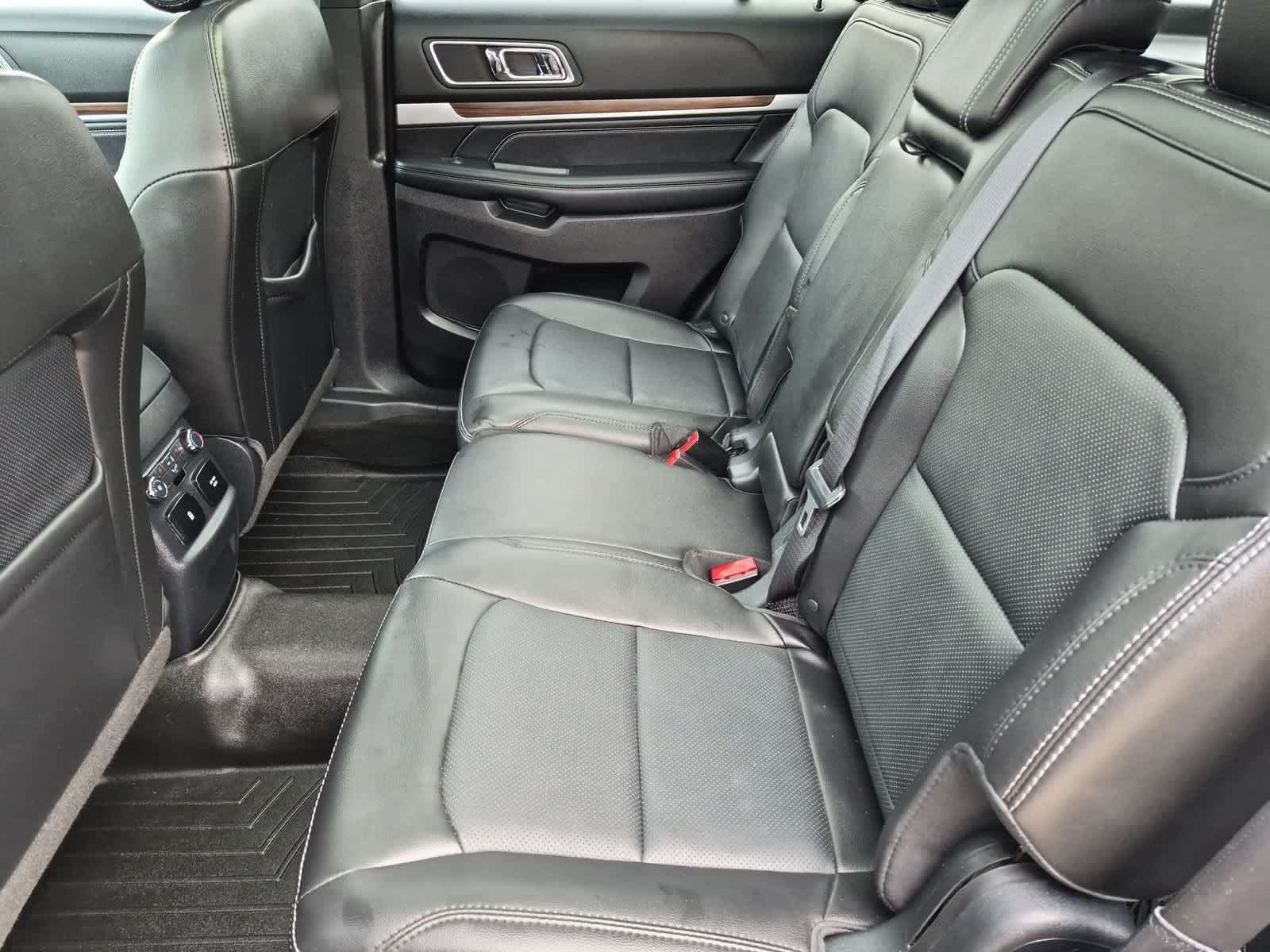 Used 2017 Ford Explorer Limited w/ Equipment Group 301A AWD/4WD image 20