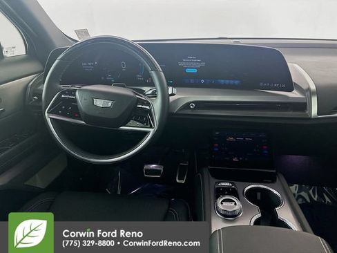 Used 2026 Cadillac Vistiq Sport AWD/4WD image 24
