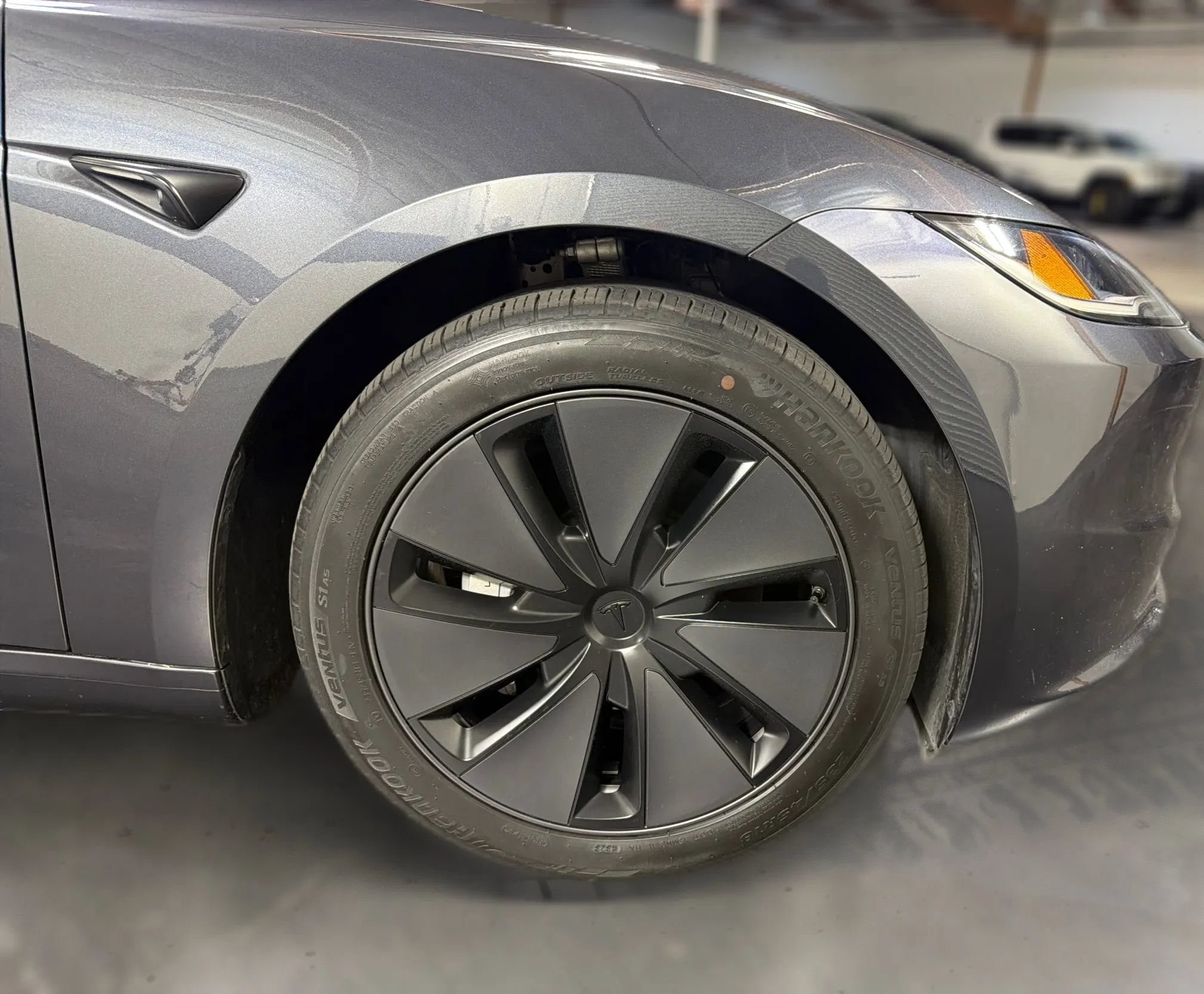 Used 2024 Tesla Model 3 Long Range AWD/4WD image 17