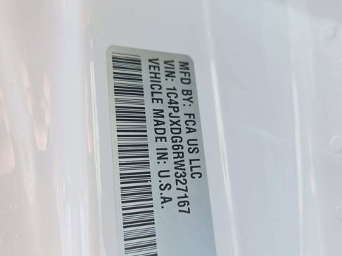 Used 2024 Jeep Wrangler Sport S image 39