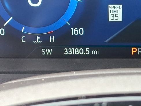 Certified 2022 Ford Explorer Platinum w/ Equipment Group 601A image 22