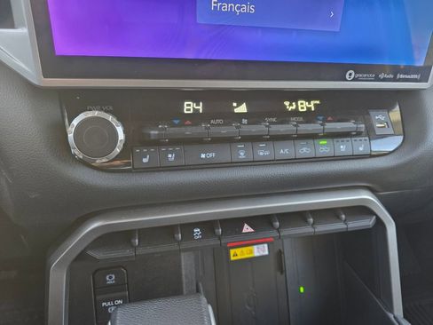 Used 2023 Toyota Tundra Limited w/ Power Package image 22