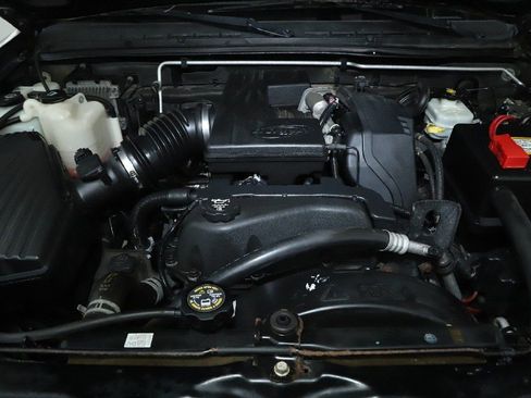 Used 2004 Chevrolet Colorado LS w/ Power Convenience Package image 39