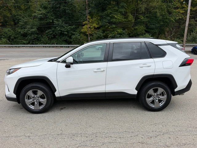Certified 2024 Toyota RAV4 XLE AWD/4WD image 9
