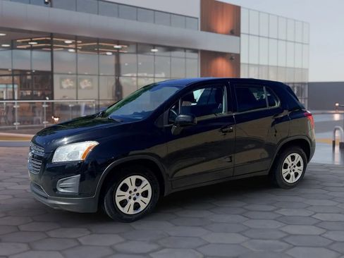 Used 2016 Chevrolet Trax LS image 3