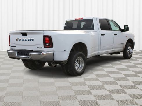 New 2026 RAM 3500 Big Horn image 32