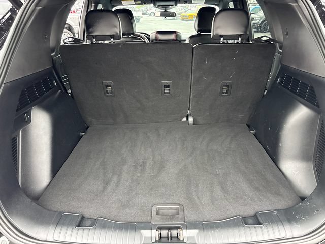 Certified 2024 Ford Escape ST-Line w/ Tech Pack #1 AWD/4WD image 9