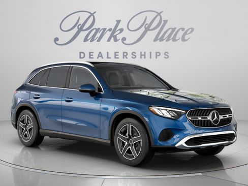 Certified 2026 Mercedes-Benz GLC 300 image 32