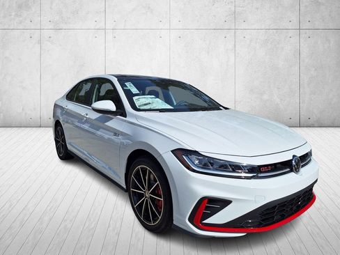 Used 2025 Volkswagen Jetta GLI Autobahn image 7