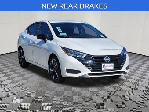 New 2025 Nissan Versa SR w/ Electronics Package image 2