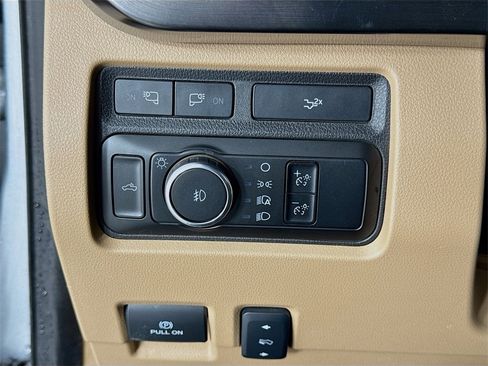 Used 2024 Ford F350 Lariat w/ Sport Appearance Package image 20