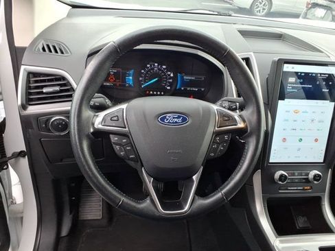 Used 2024 Ford Edge SEL AWD/4WD image 7